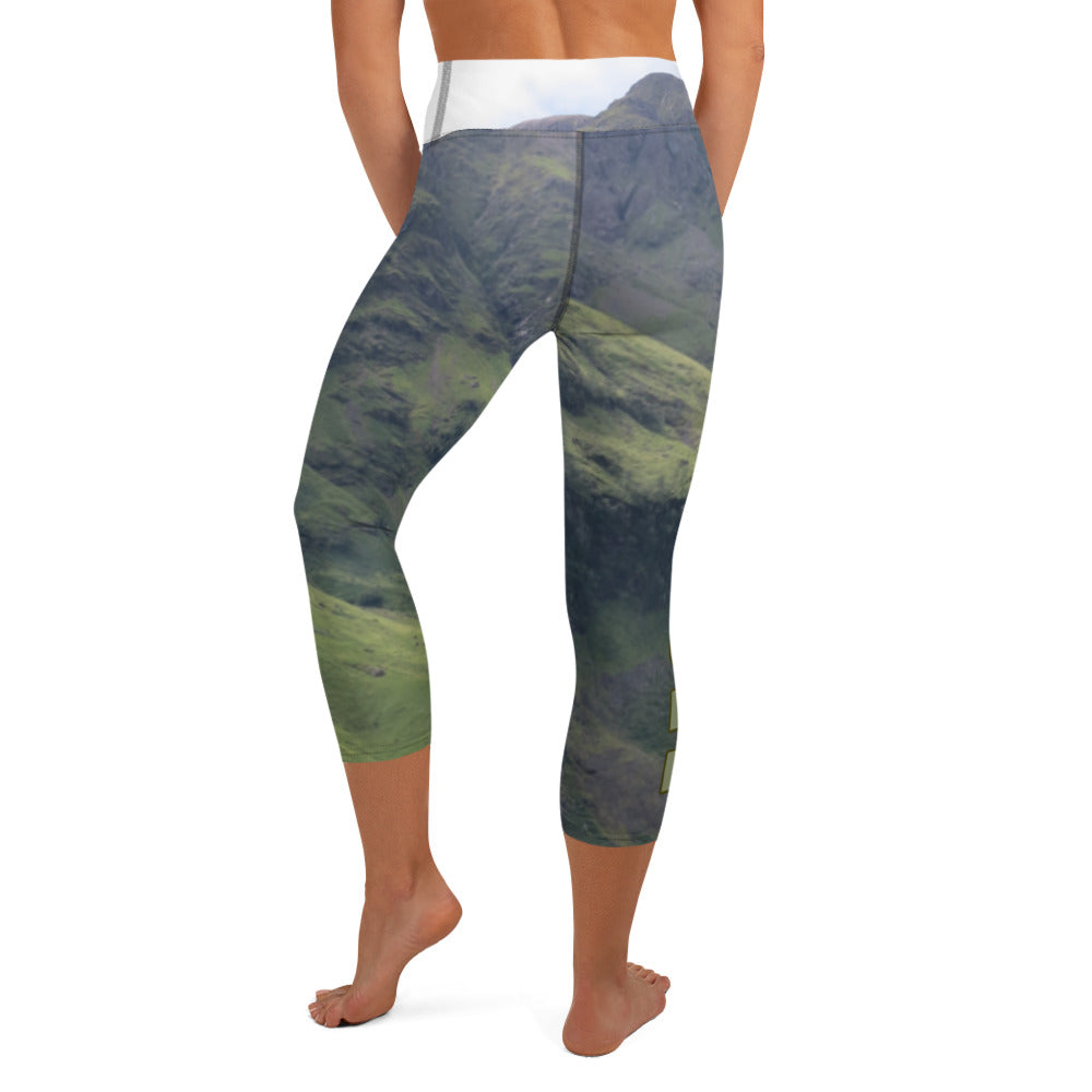 Highlands Yoga Capri Leggings