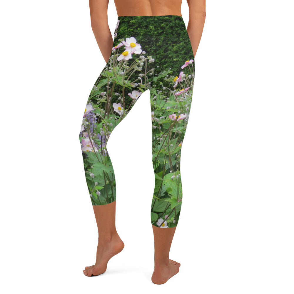 Glamis Castle Flowers Yoga Capri Leggings