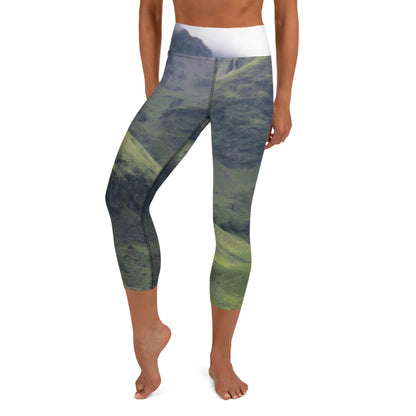 Highlands Yoga Capri Leggings